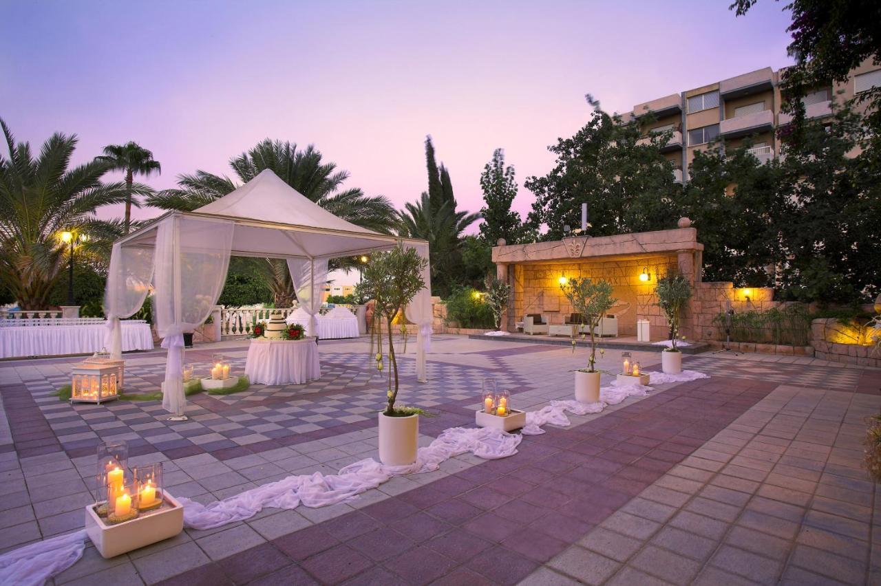 Ajax Hotel Limassol Eksteriør billede
