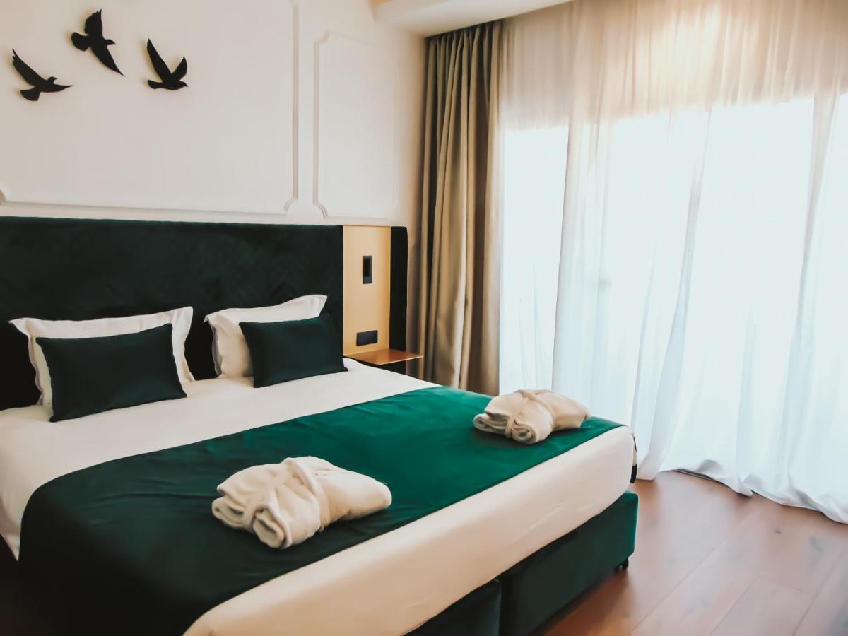 Ajax Hotel Limassol Eksteriør billede