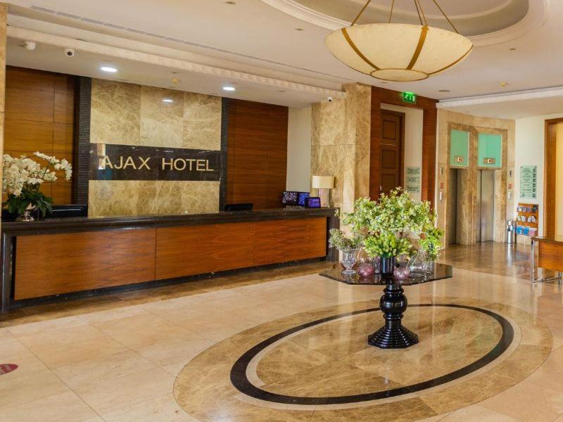 Ajax Hotel Limassol Eksteriør billede