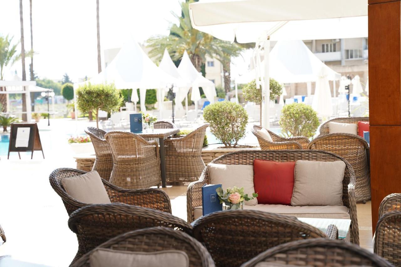 Ajax Hotel Limassol Eksteriør billede